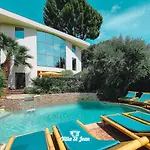 St Jean Romantique לה קיוטאט