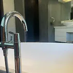 St Jean Romantique בית הארחה 4*