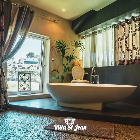 Maison d'hôtes St Jean Romantique La Ciotat