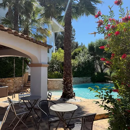 St Jean Romantique 4*