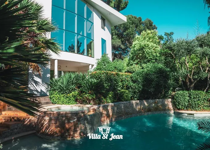 Pensión St Jean Romantique 4*